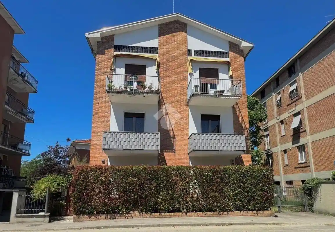 Villa in vendita a Parma