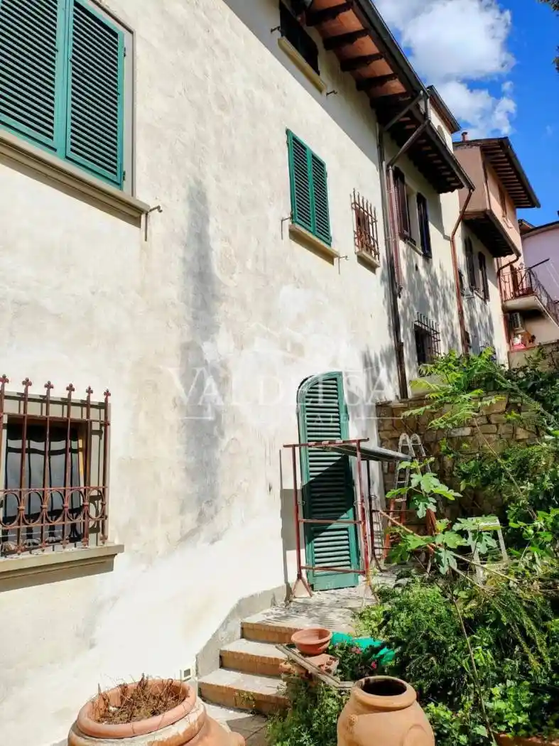 Casa indipendente in vendita a Poggibonsi