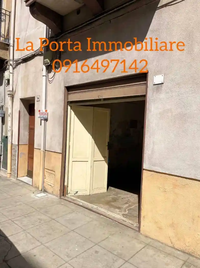 Appartamento in vendita a Palermo