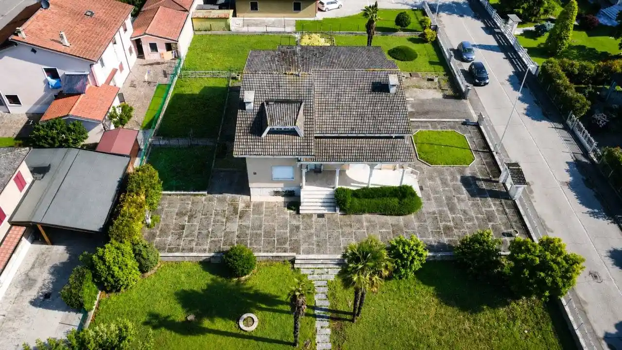 Villa in vendita a Asola