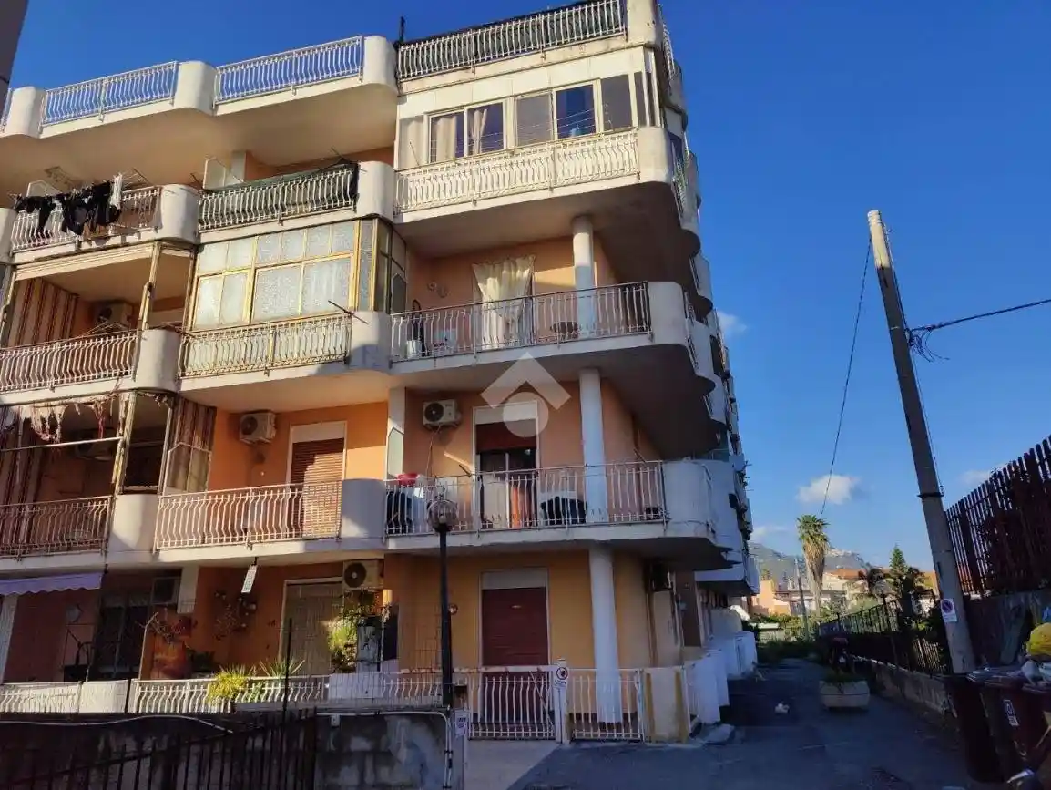 Appartamento in vendita a Calatabiano