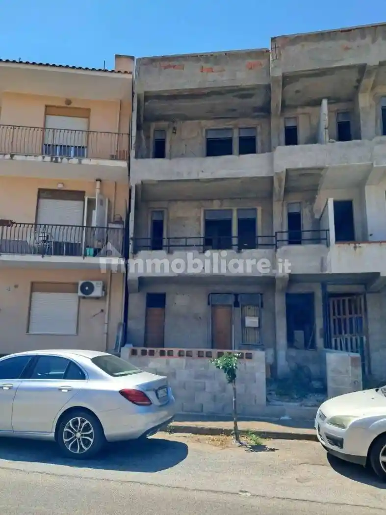 Appartamento in vendita a Oliveri