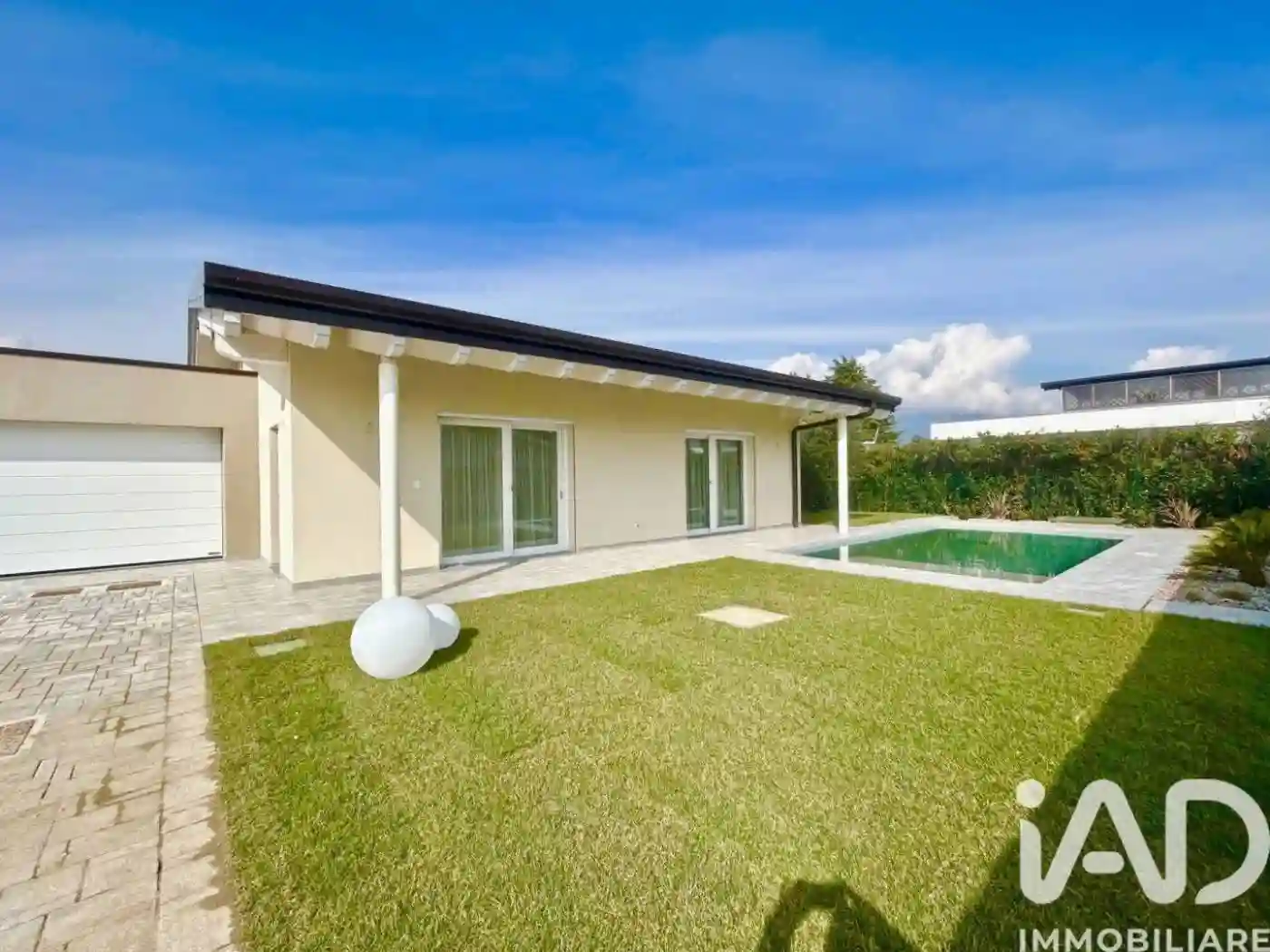 Villa - foto 2