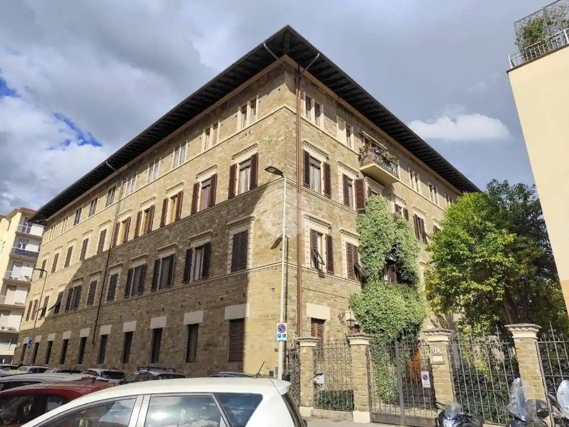 Appartamento in affitto a Firenze
