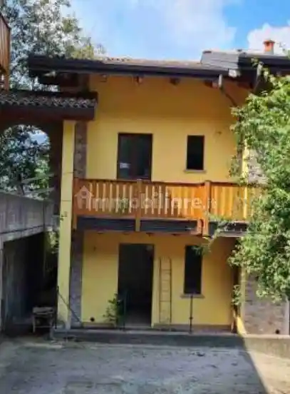 Appartamento in vendita a San Giovanni Bianco