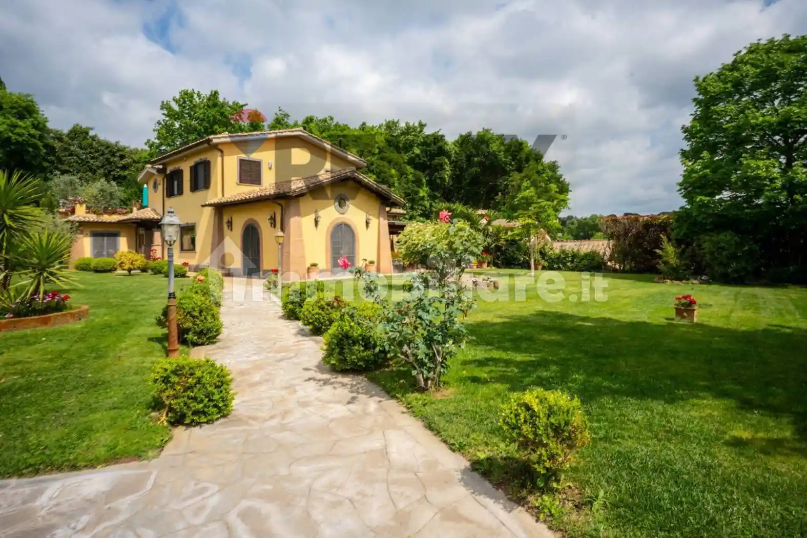 Villa in vendita a Sacrofano