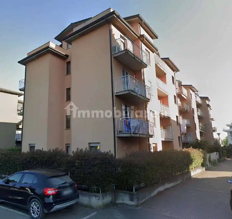 Appartamento in vendita a Cassano d'Adda