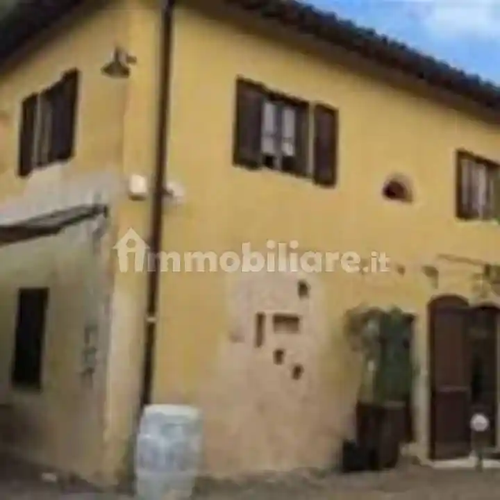 Appartamento in vendita a Montevarchi