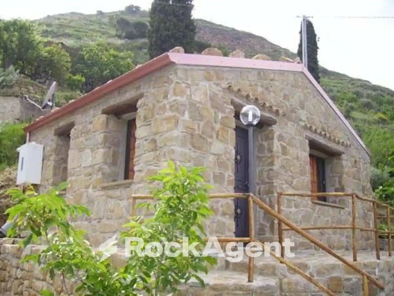 Rustico - Casale in vendita a Reitano
