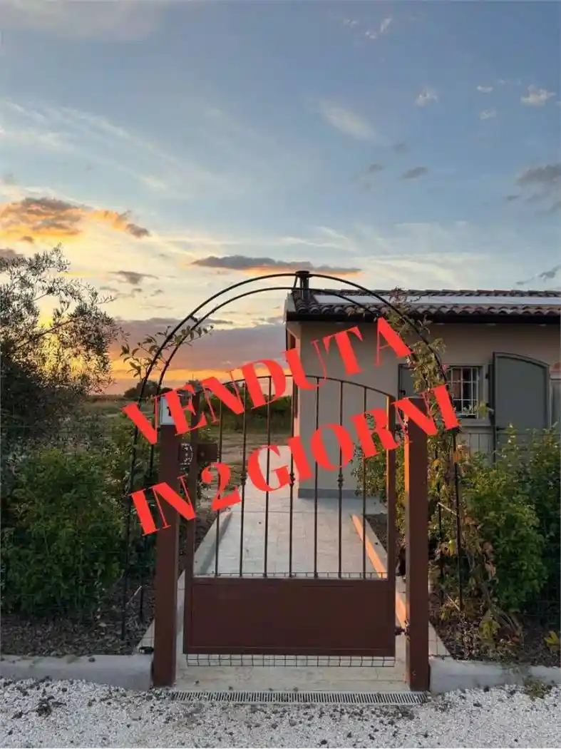 Villa in vendita a Carpi