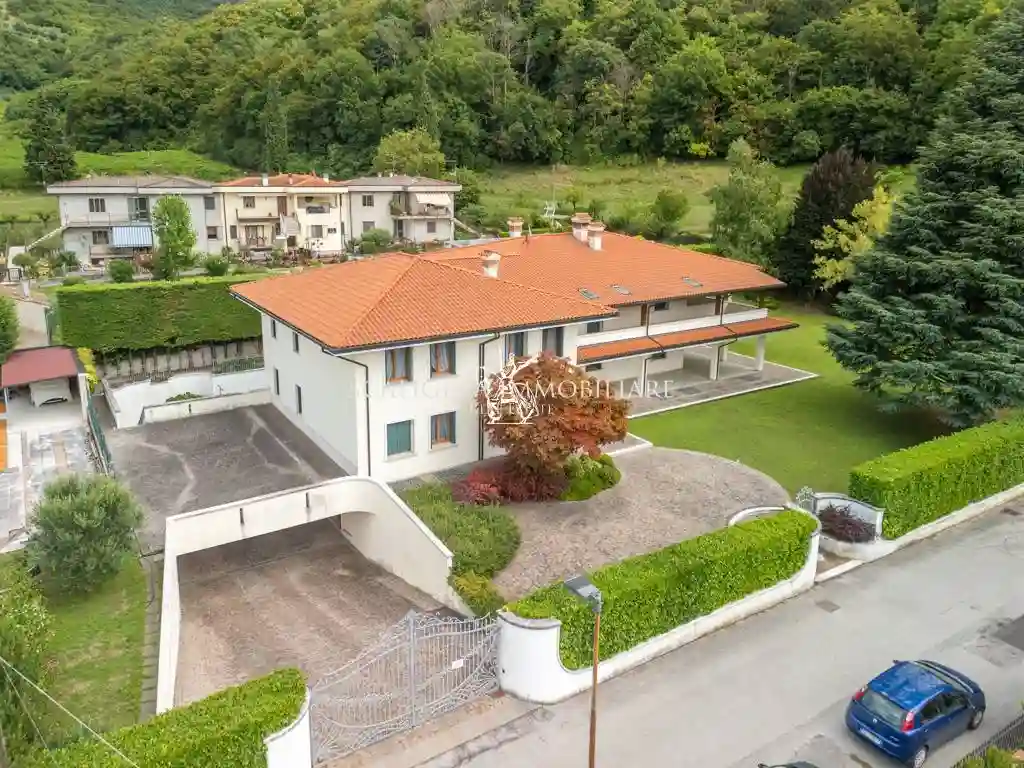 Villa - foto 4