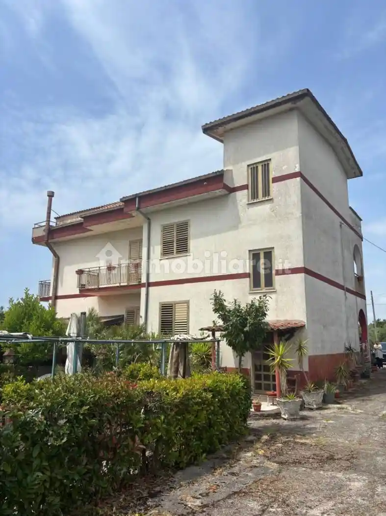 Villa in vendita a Pontecagnano Faiano