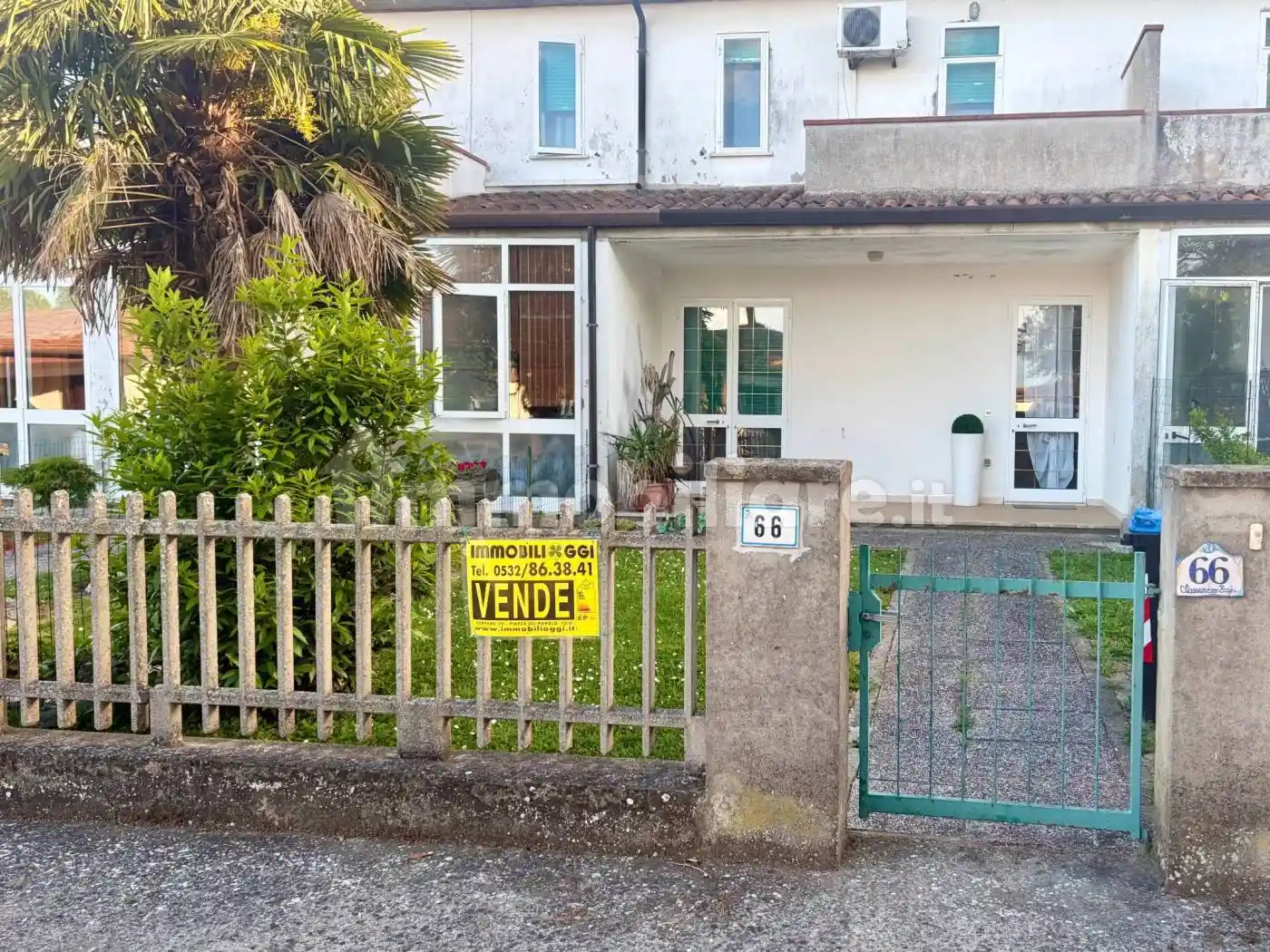 Villetta a schiera in vendita a Jolanda di Savoia