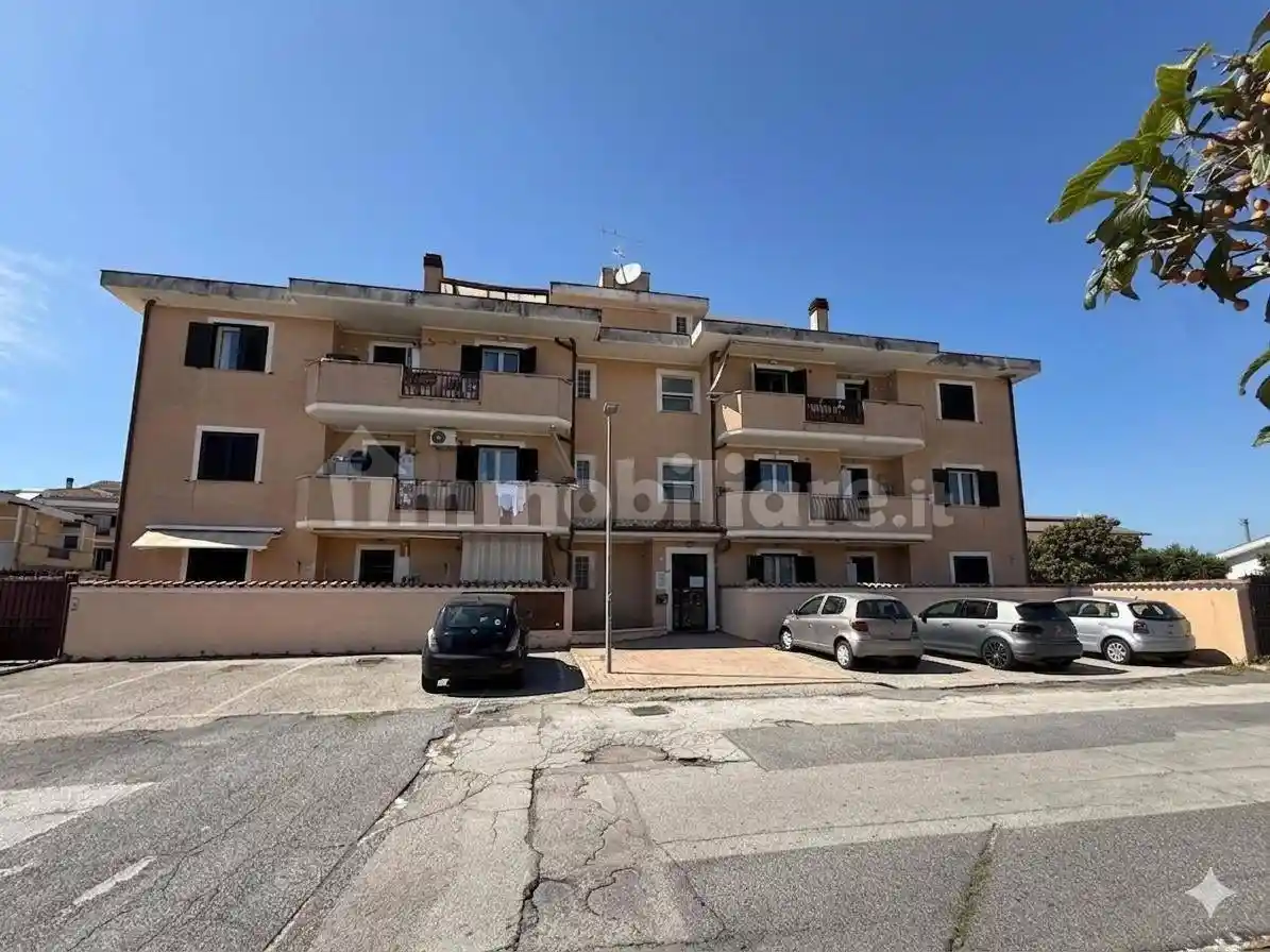 Appartamento in vendita a Ardea