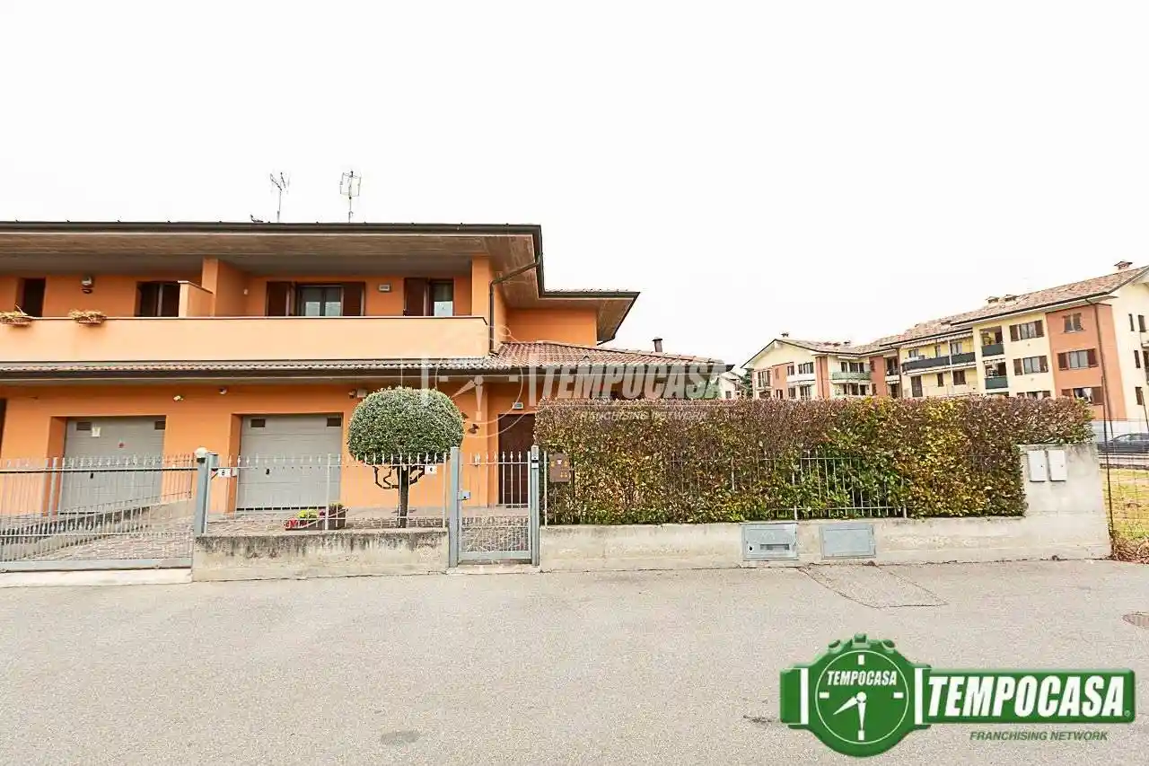 Villa in vendita a Spino d'Adda