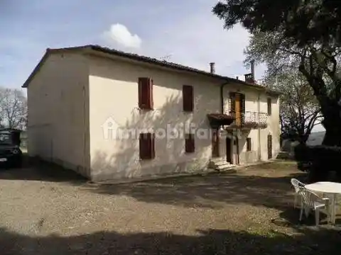 Rustico - Casale in vendita a Chianni