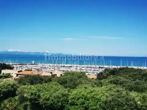 Appartamento in affitto a Follonica
