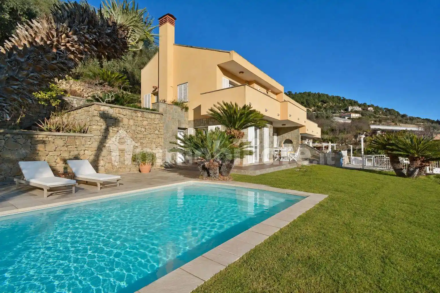Villa in vendita a Ventimiglia