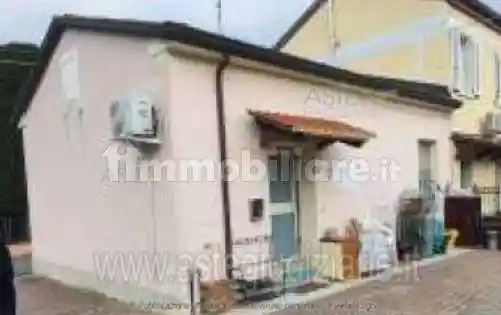 Casa indipendente in vendita a Savignano sul Rubicone