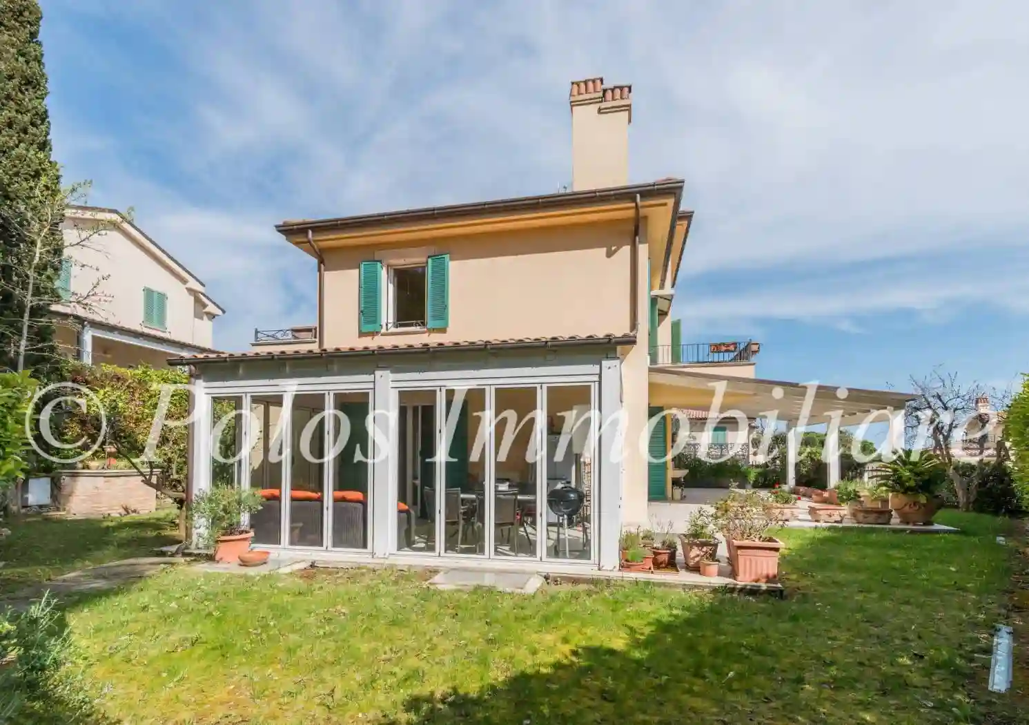 Villa - foto 2