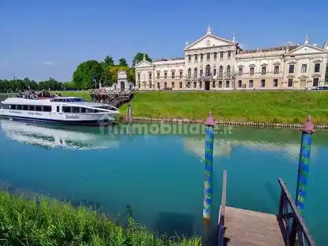 Villa in vendita a Mira