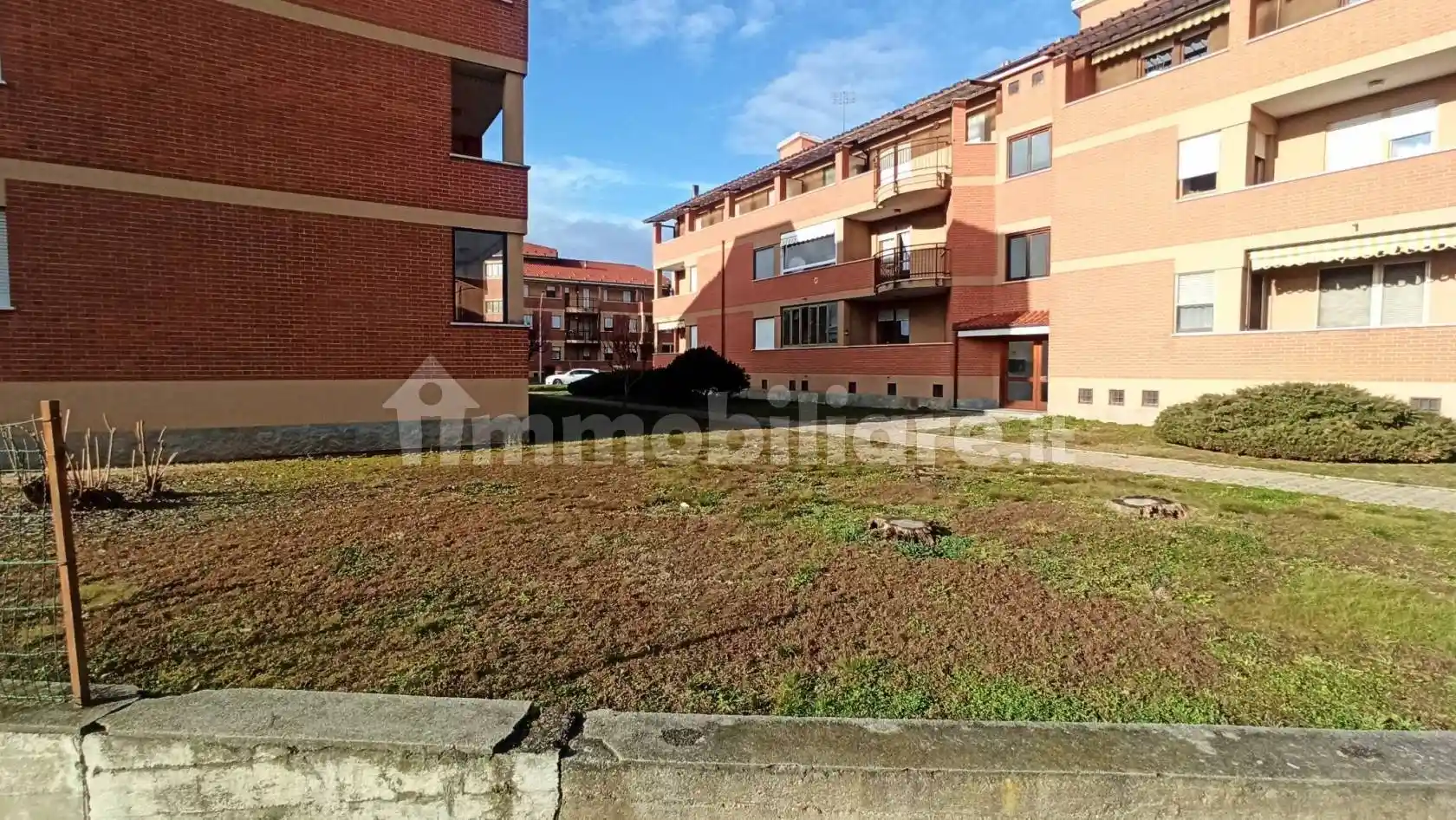 Appartamento in vendita a Carrù