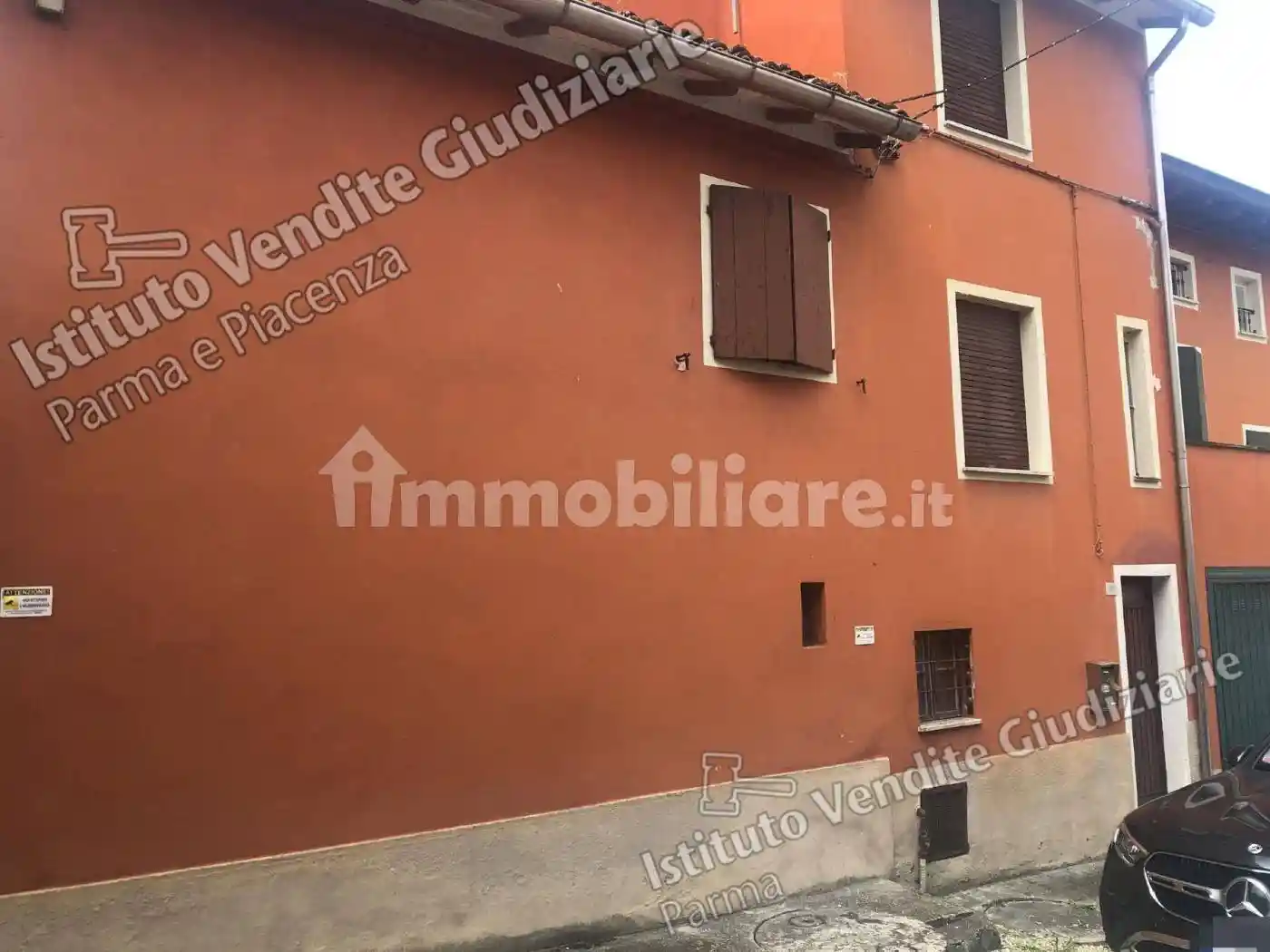 Casa indipendente in vendita a Traversetolo