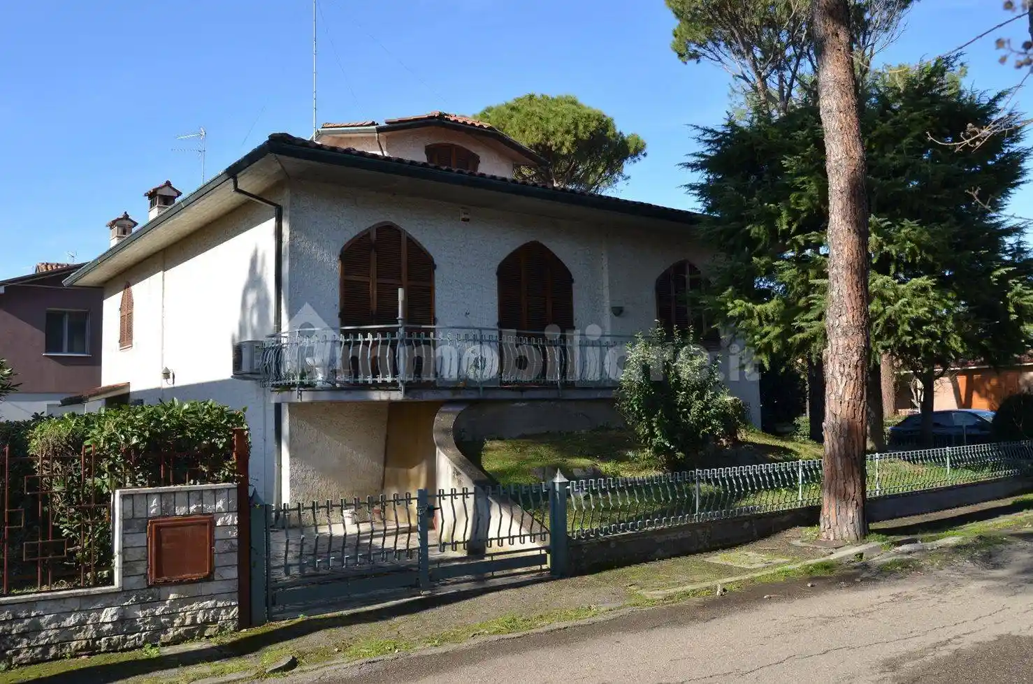 Villa in vendita a Lugo