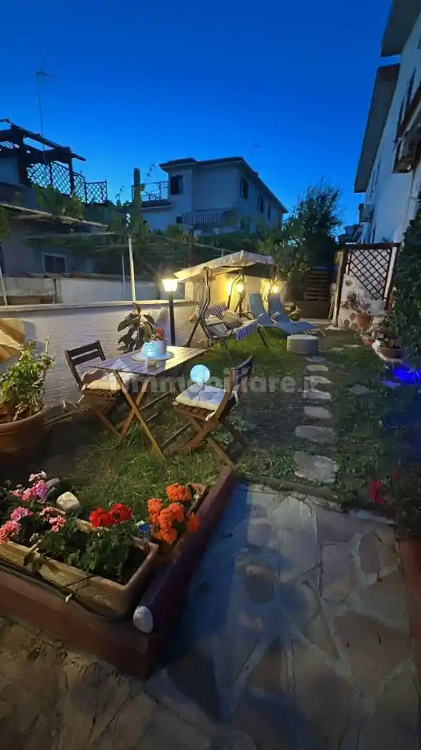 Villa in affitto a Anzio