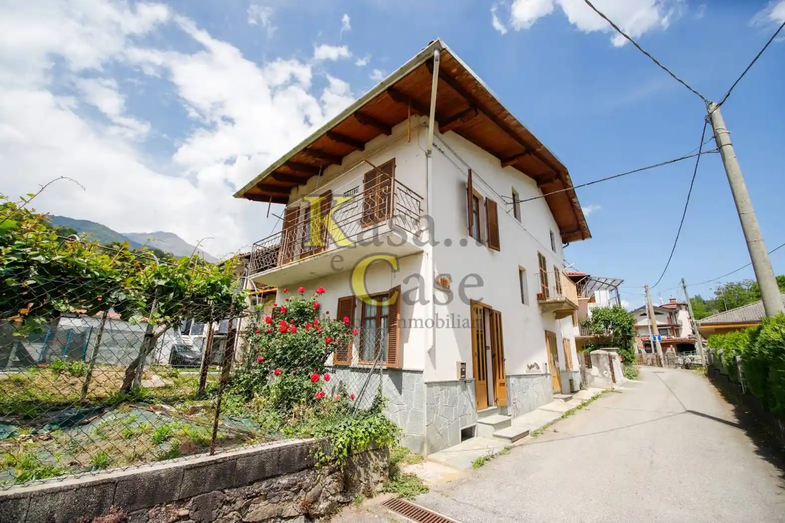 Casa indipendente in vendita a Cuorgnè