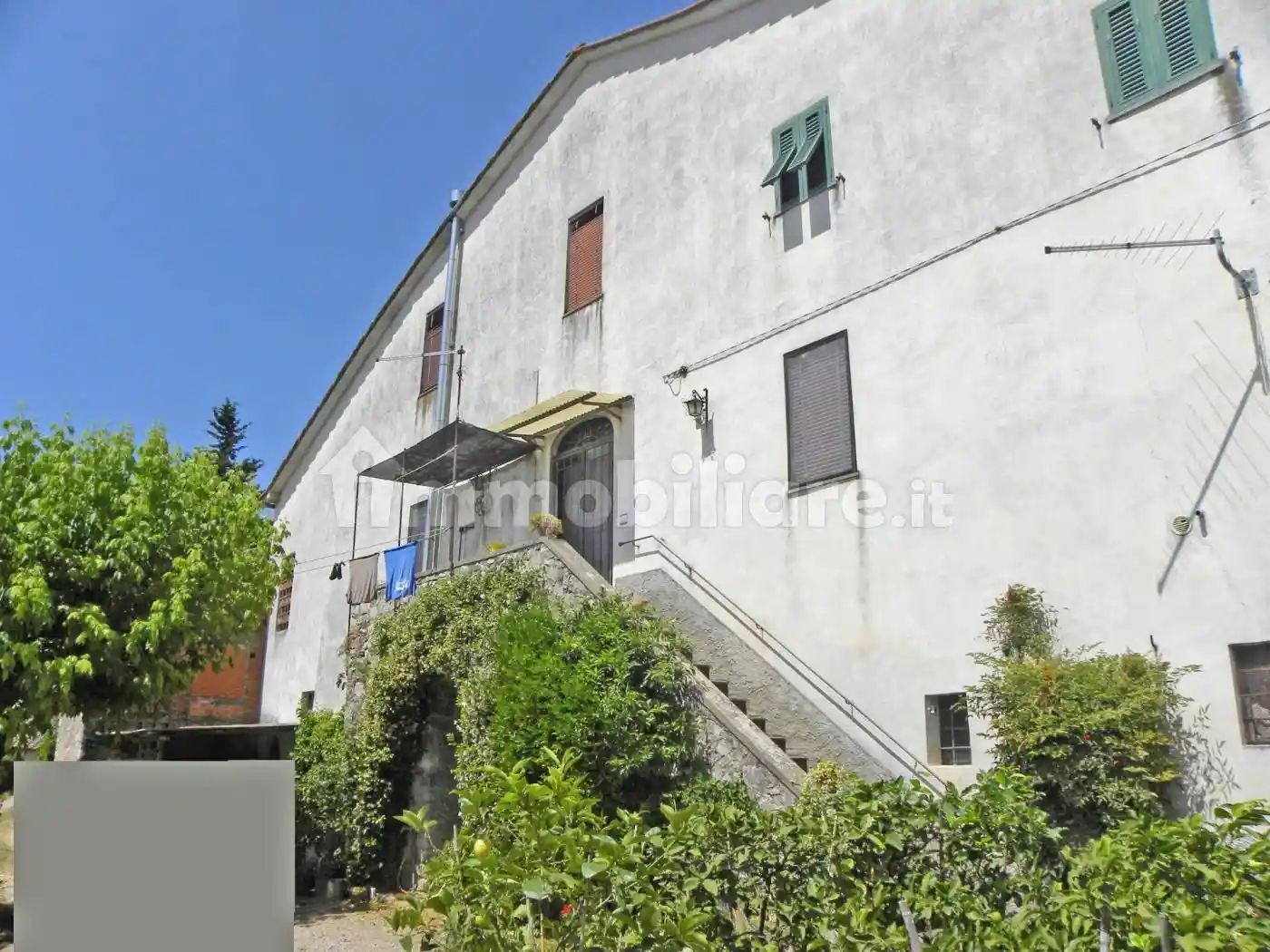 Rustico - Casale in vendita a Lucca