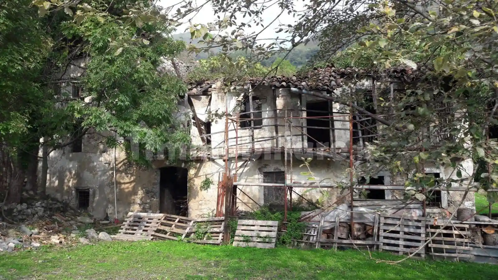 Rustico - Casale in vendita a Nembro
