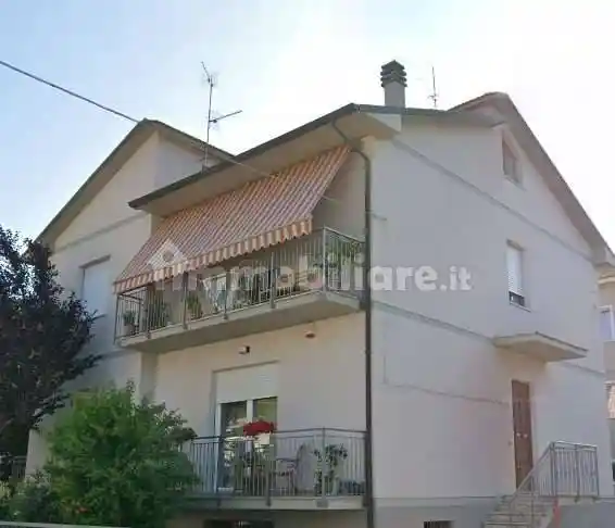 Appartamento in vendita a Pergola