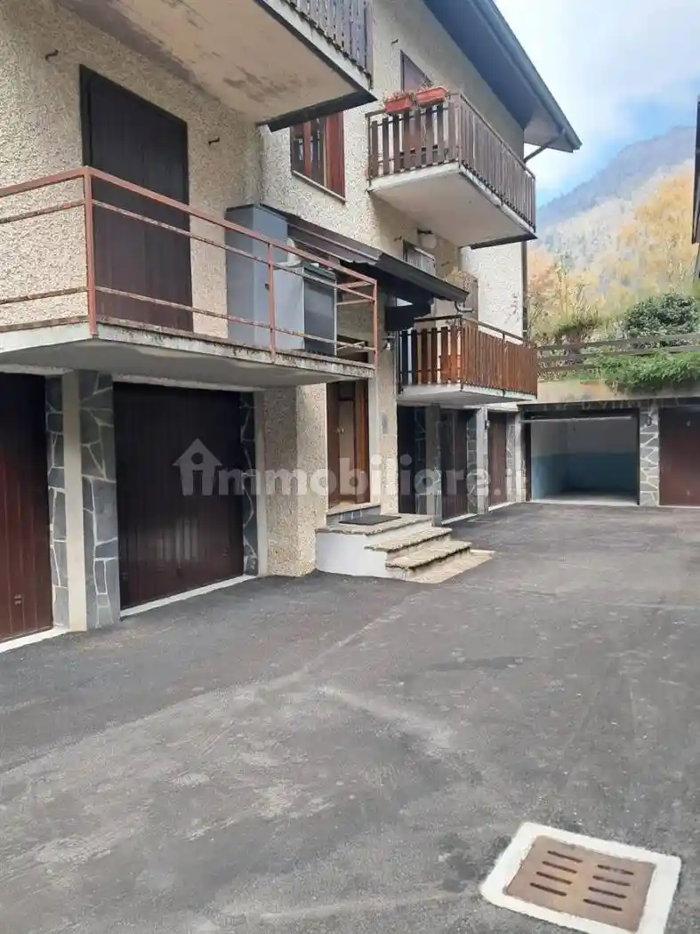 Appartamento in vendita a Serina