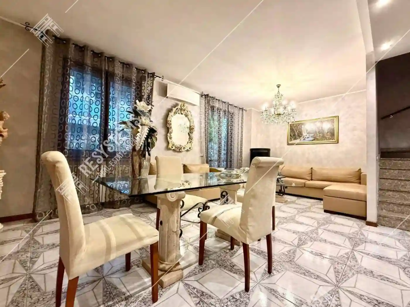 Villa - foto 2