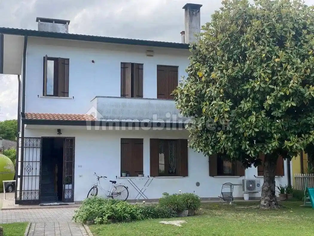 Villa in vendita a Badia Polesine