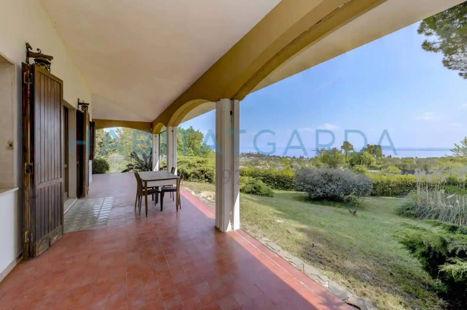 Villa in vendita a Soiano del Lago