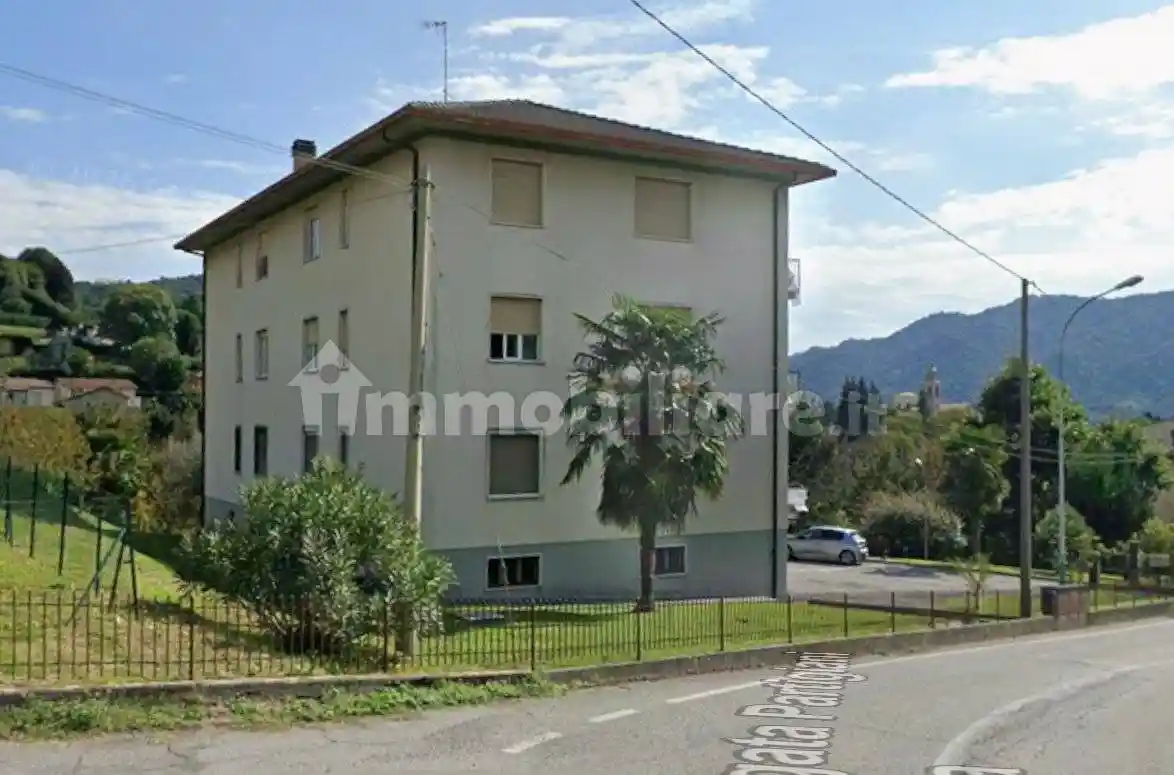 Appartamento in vendita a Cisano Bergamasco