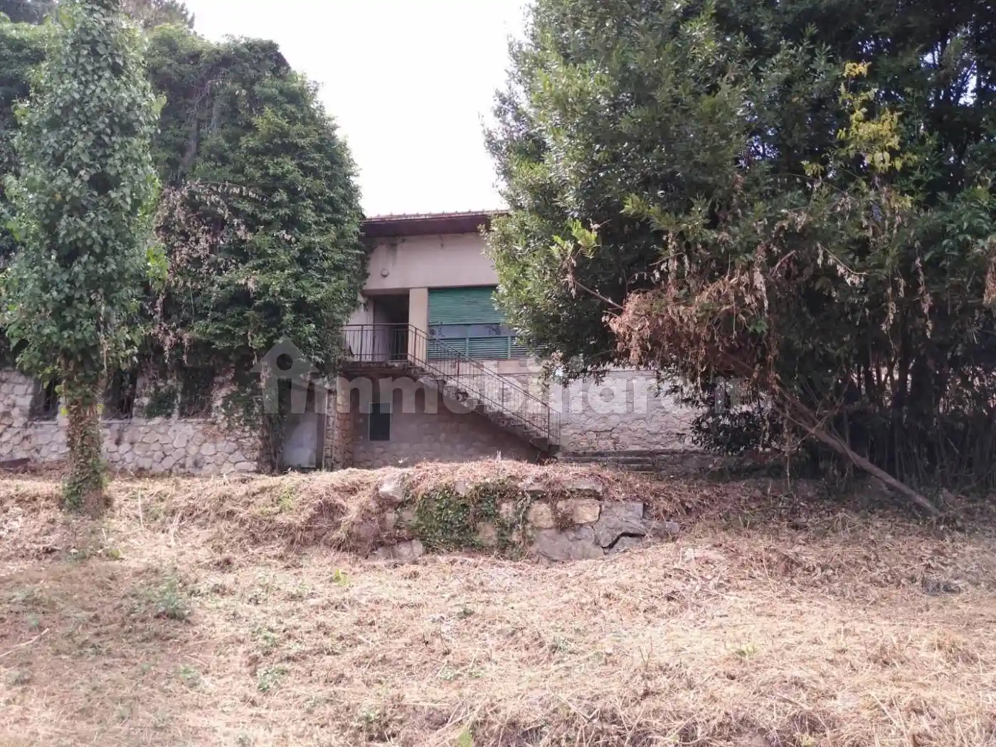 Villa in vendita a Carrara