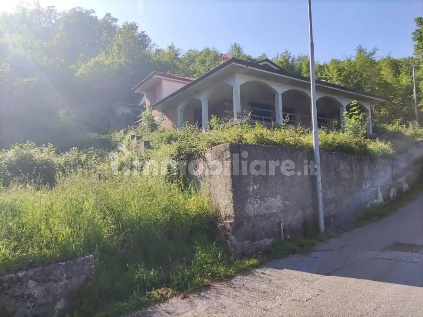 Villa in vendita a Carrara
