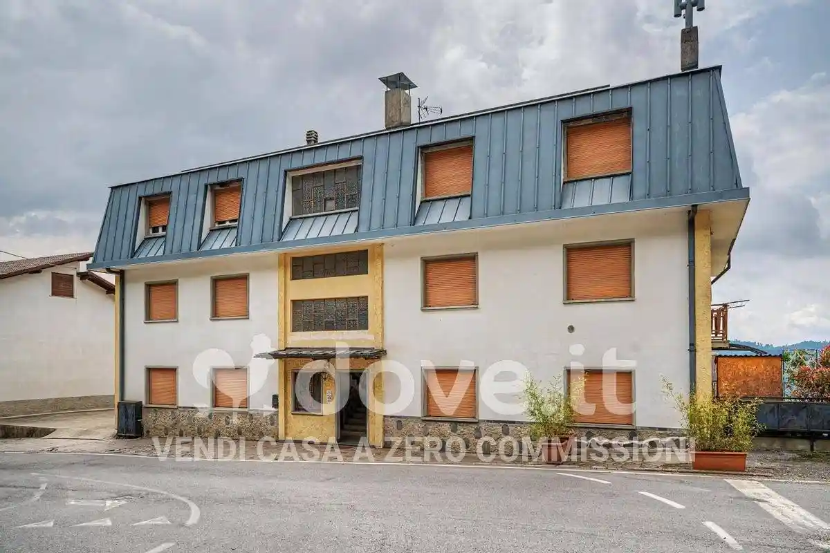 Appartamento in vendita a Dossena