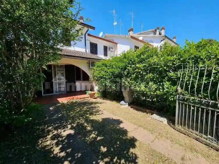 Villetta a schiera - foto 2