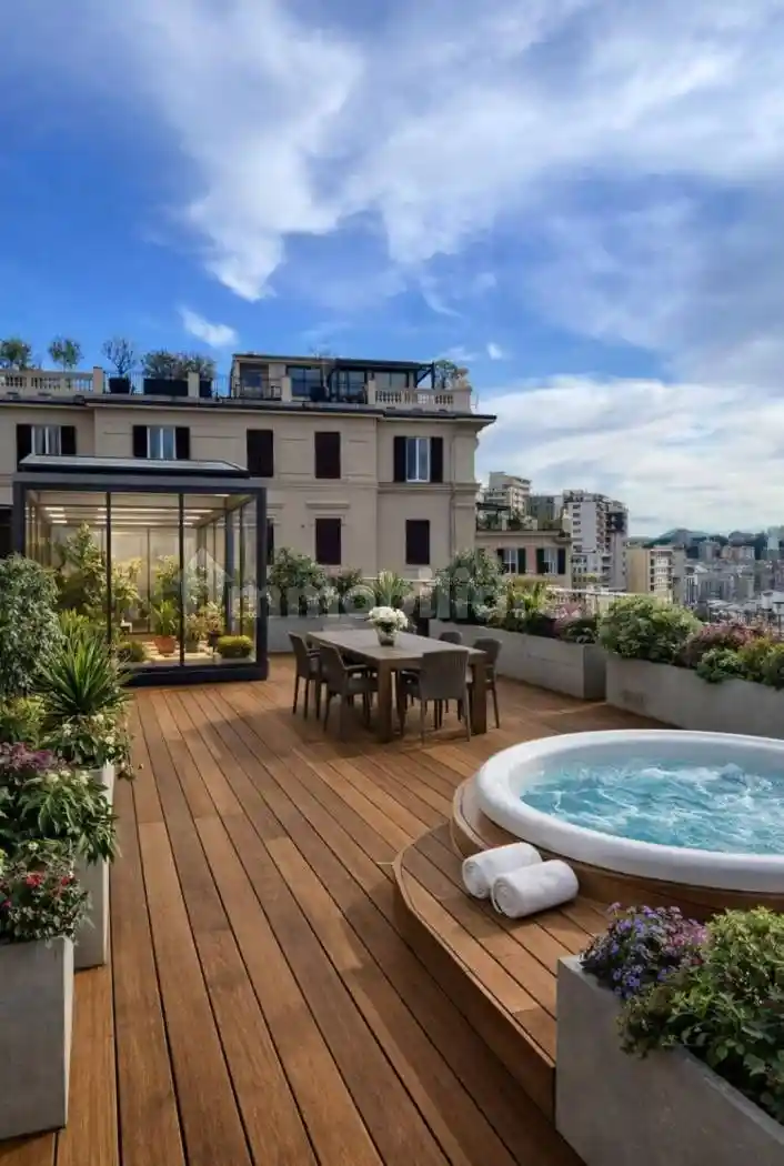 Appartamento in vendita a Genova