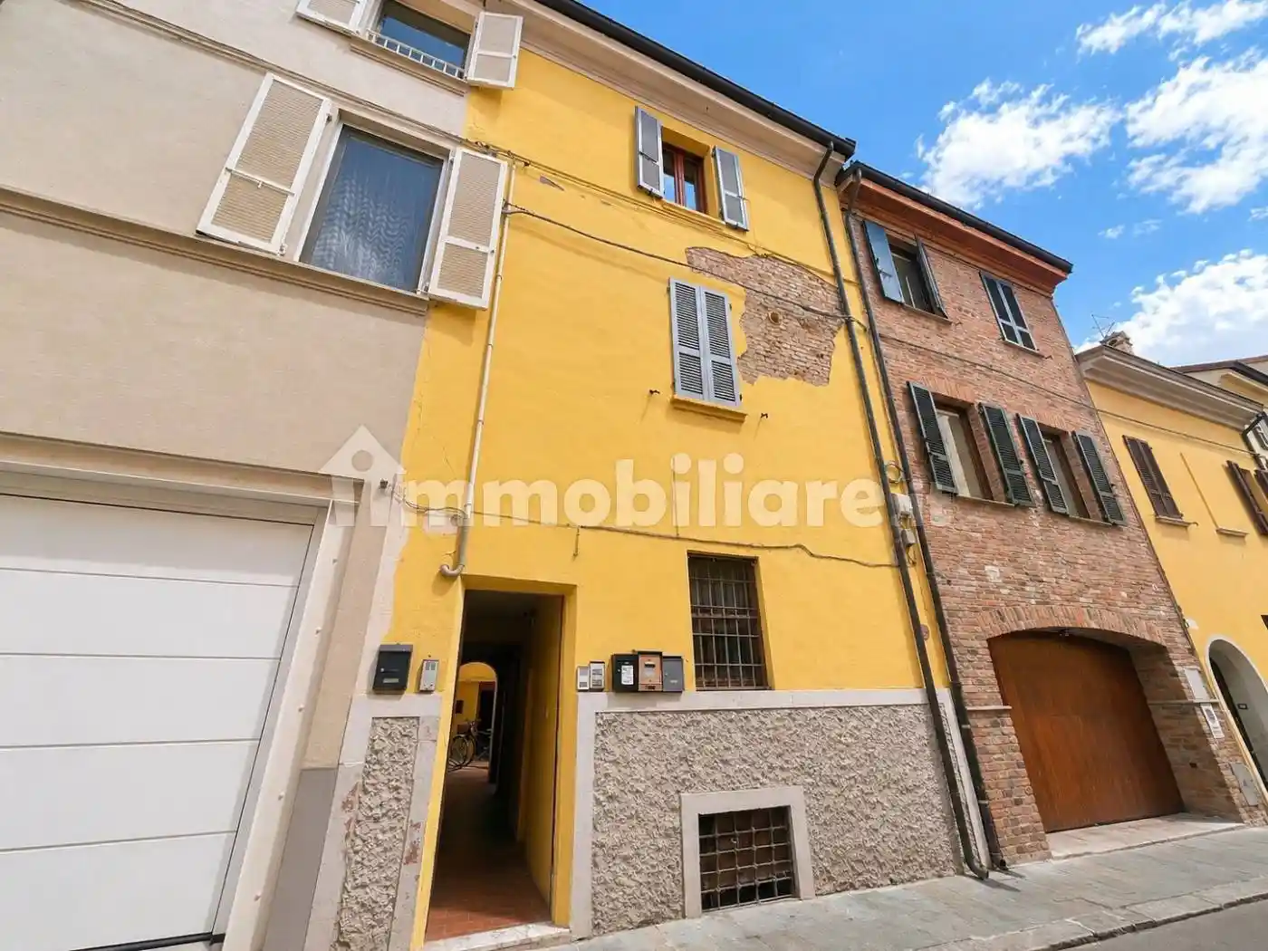 Appartamento in vendita a Piacenza