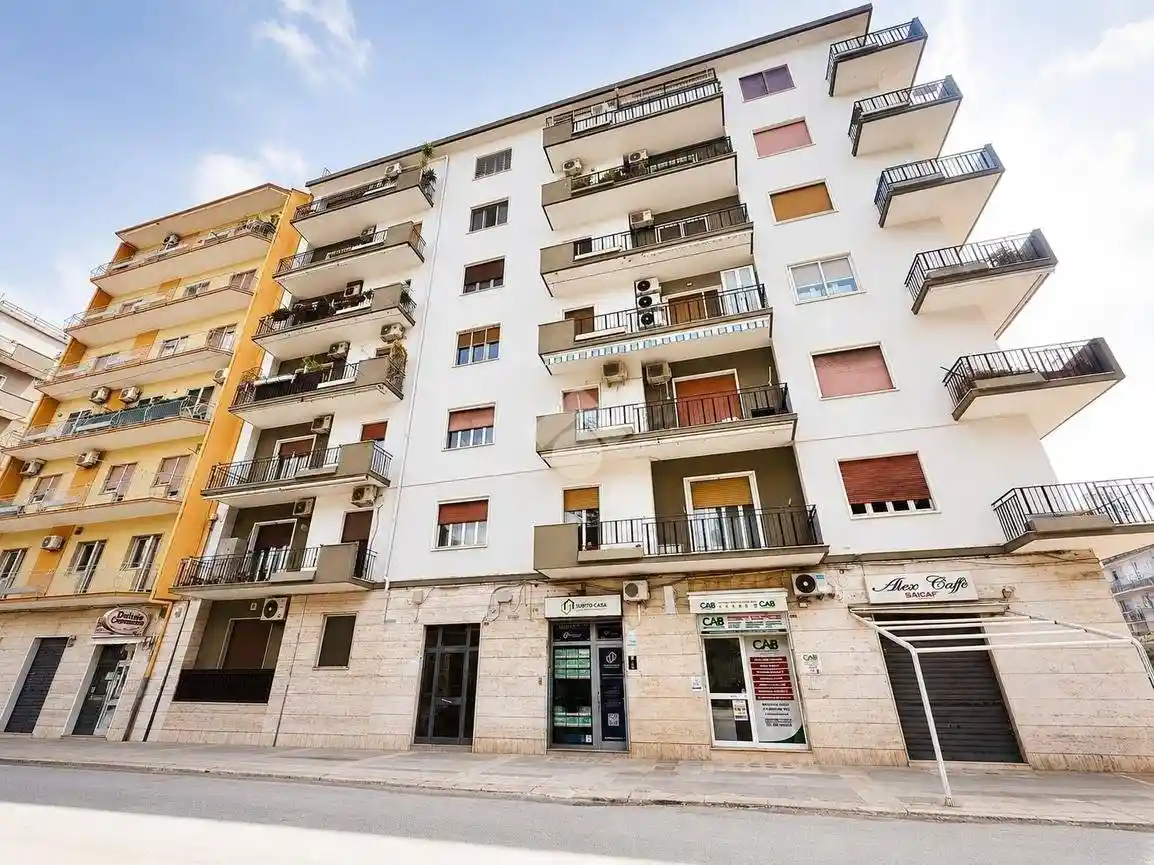 Appartamento in vendita a Bari