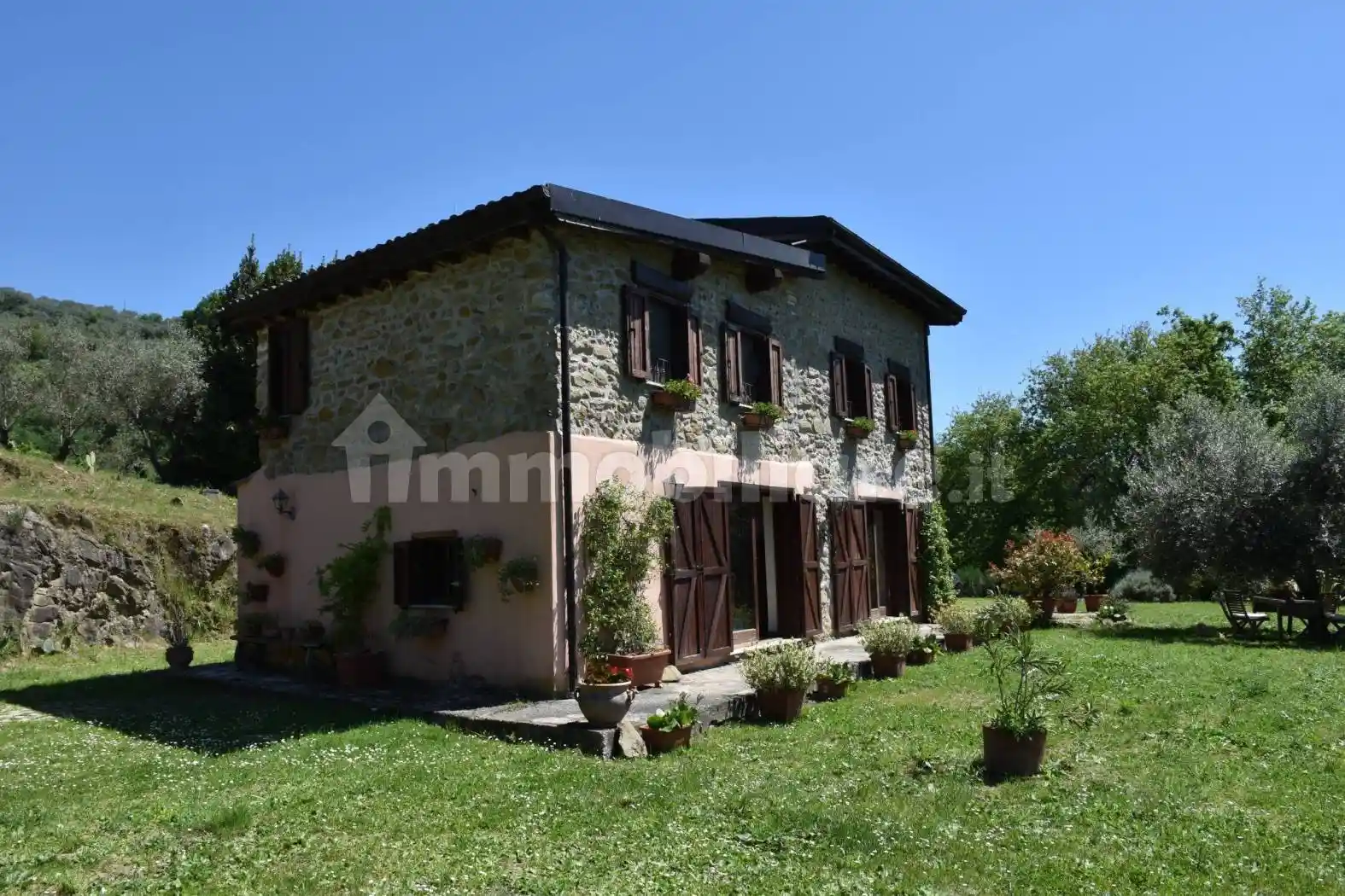 Villa in vendita a Olevano Romano
