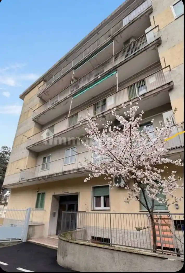 Appartamento in vendita a Genova