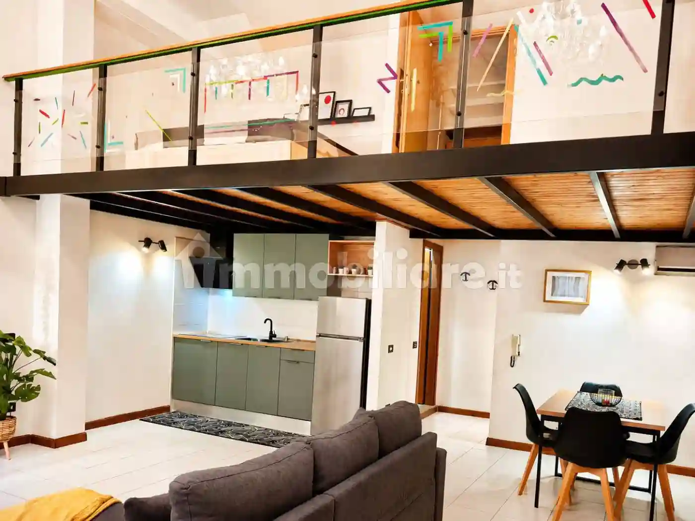 Loft - foto 2