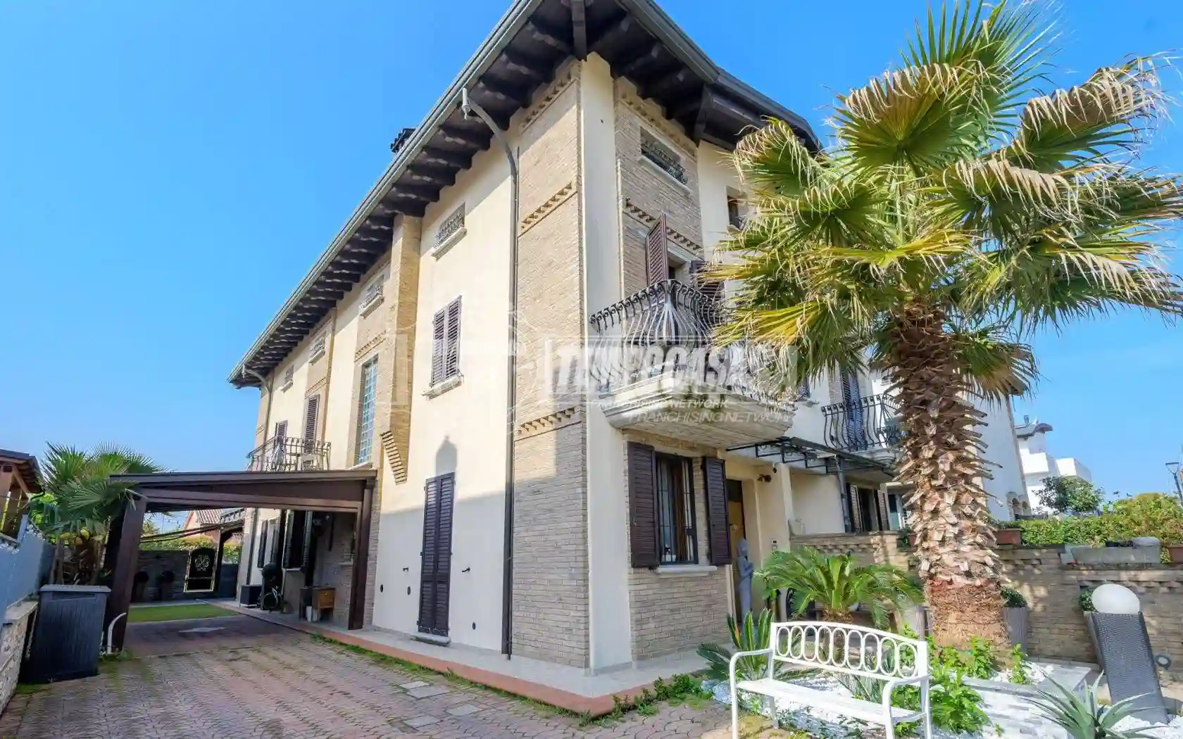 Villa - foto 2
