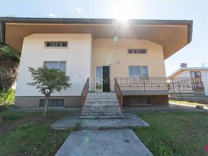 Villa in vendita a Coseano